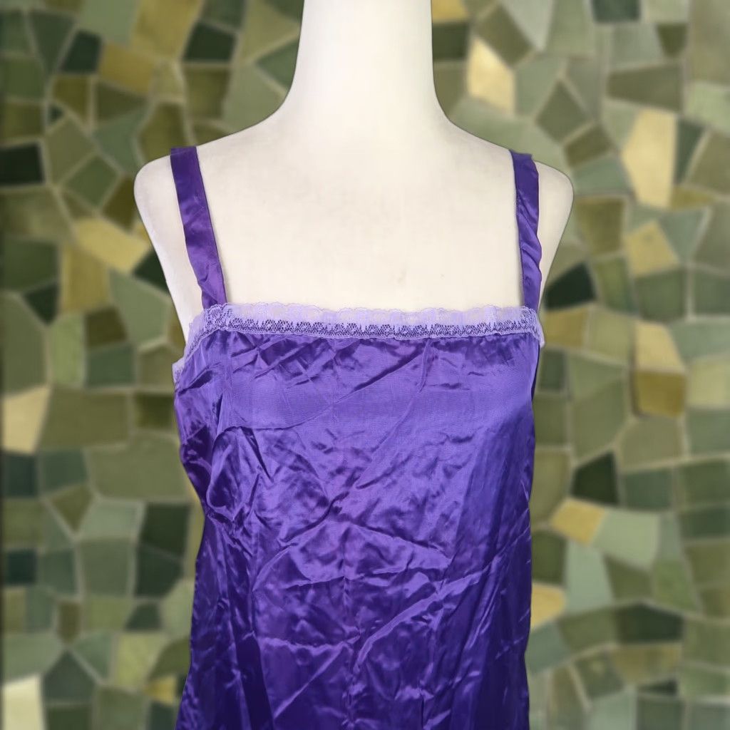 Vintage VINTAGE Royal Purple Satin Maxi Slip Dress Nightgown S Women Slip 70s 80s Lace Trim Purple Satin Solid Size S / US 4 / IT 40 - 1 Thumbnail