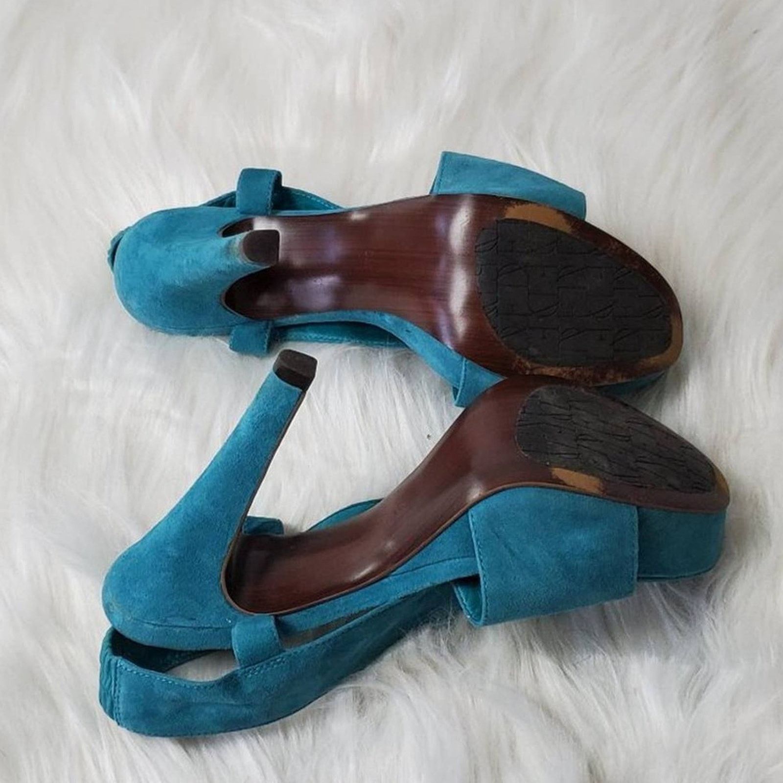 Diane von Furstenberg Diane Von Furstenberg Suede Criss Cross Platform Heels - 6 Size US 6 / IT 36 - 4 Thumbnail
