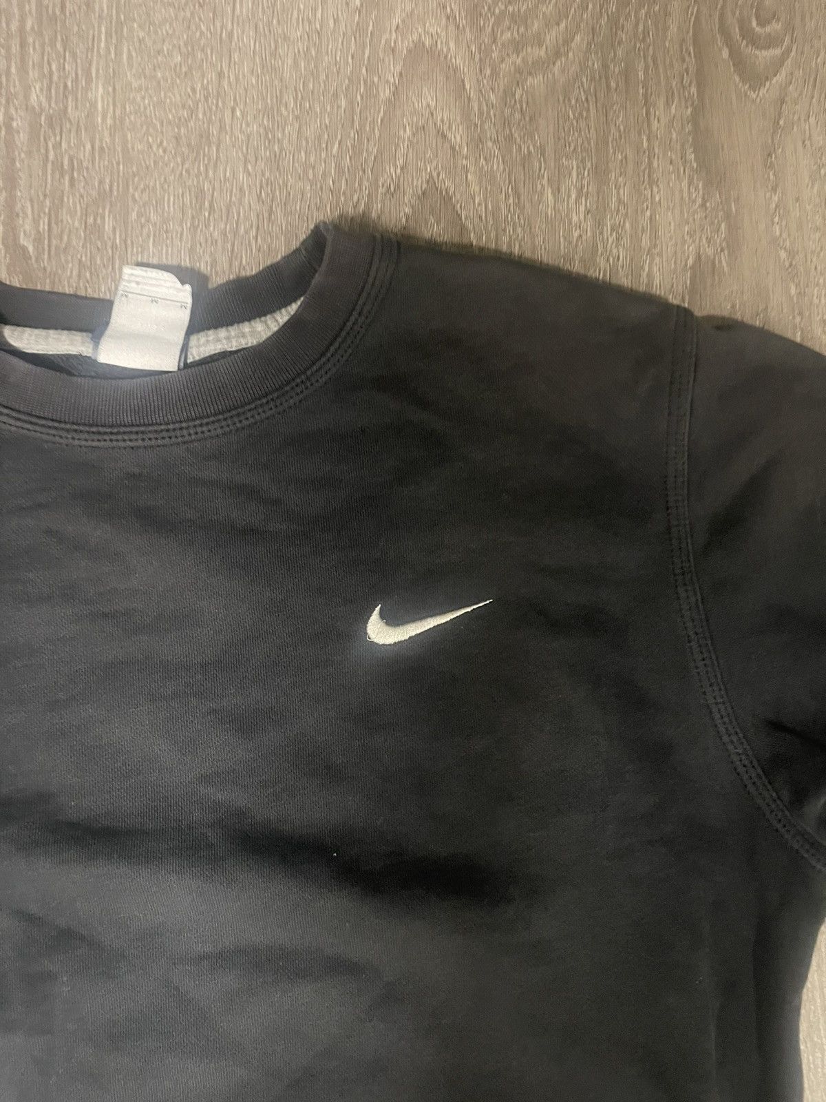Nike Vtg Nike Crewneck Sweatshirt Swoosh Mens Sz M Faded Black Size US M / EU 48-50 / 2 - 2 Thumbnail
