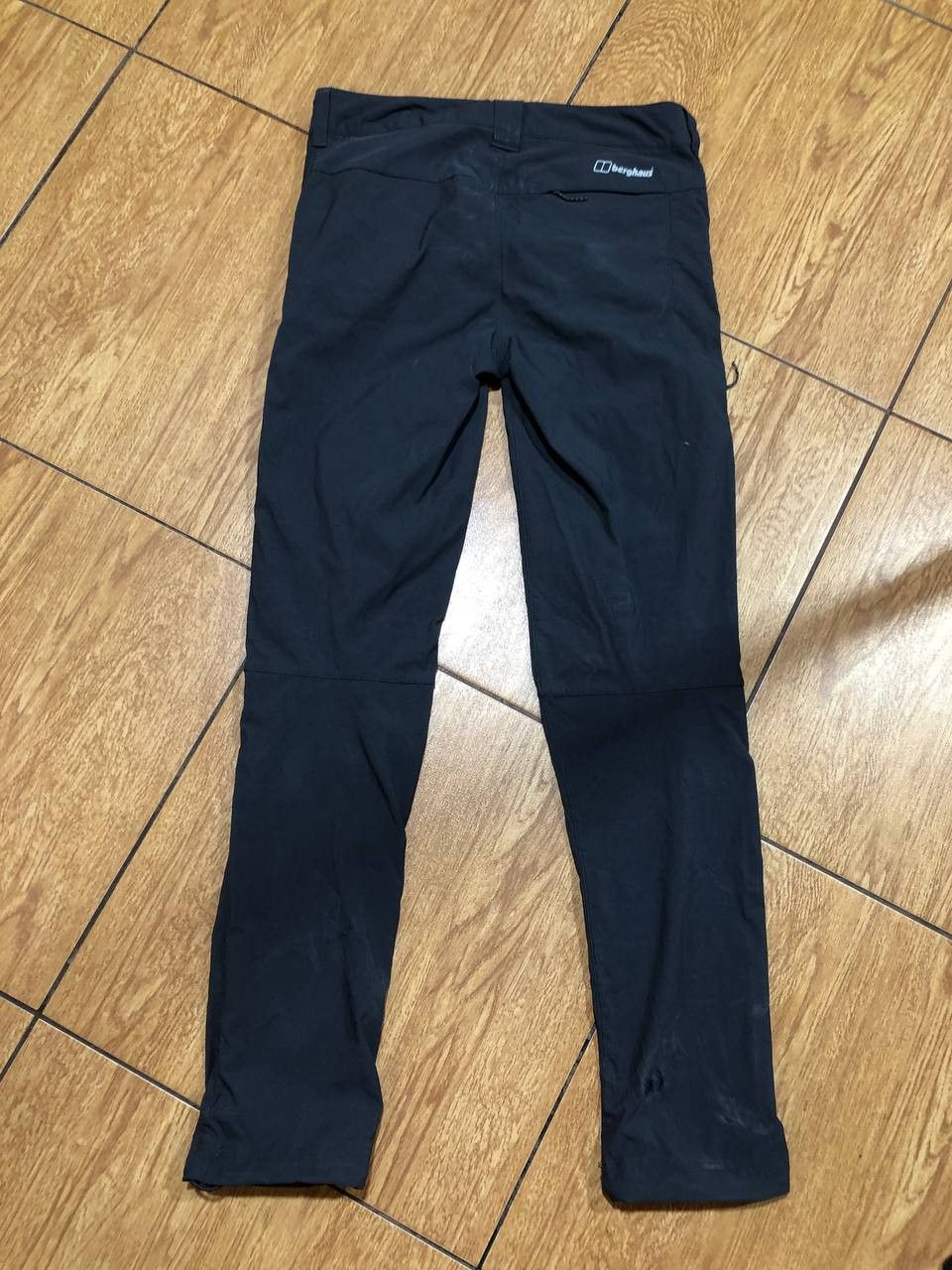 Berghaus Vintage Berghaus Streetwear Casual Pants Size US 32 / EU 48 - 24 Thumbnail