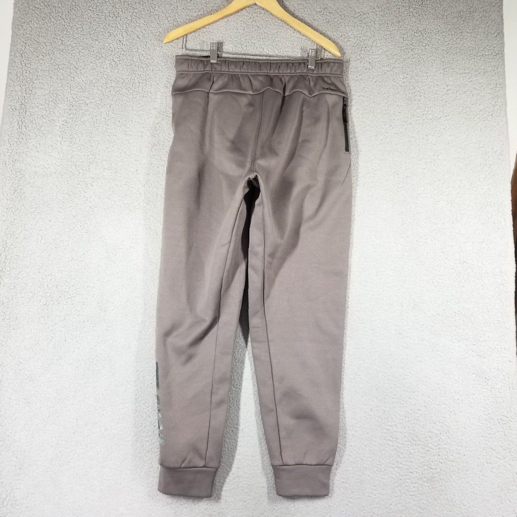 Nike Nike Therma Fit Pants Mens Medium Fleece Sweatpants Logo NWT 100% Polyester Gray Classic Regular Inseam 29 in Tapered Style Activewear Office: None Size US 31 - 2 Thumbnail