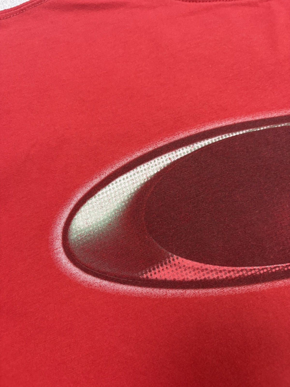 Oakley Oakley Vintage Red Spell Out T Shirt Hype Big Logo Y2K 00s Size US M / EU 48-50 / 2 - 6 Thumbnail