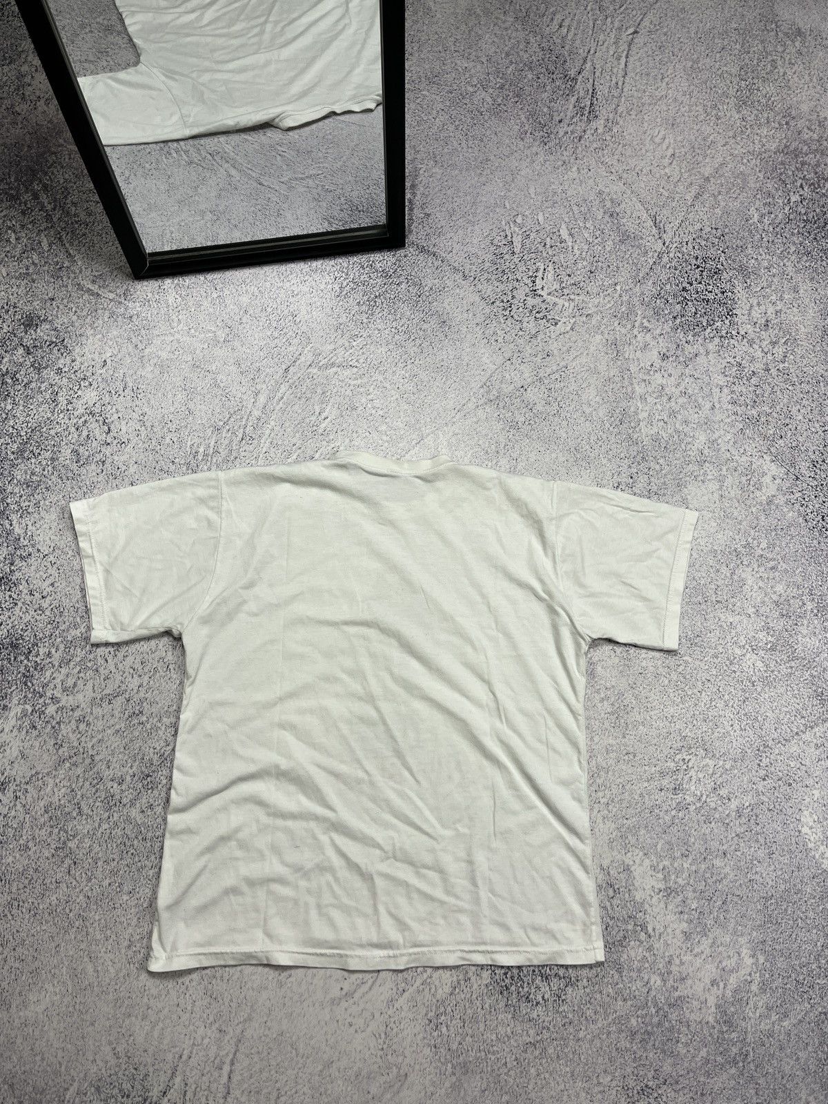 Vintage Vintage WWE Undertaker Wrestling White T-shirt Rare Hype Y2k Size US S / EU 44-46 / 1 - 13 Thumbnail