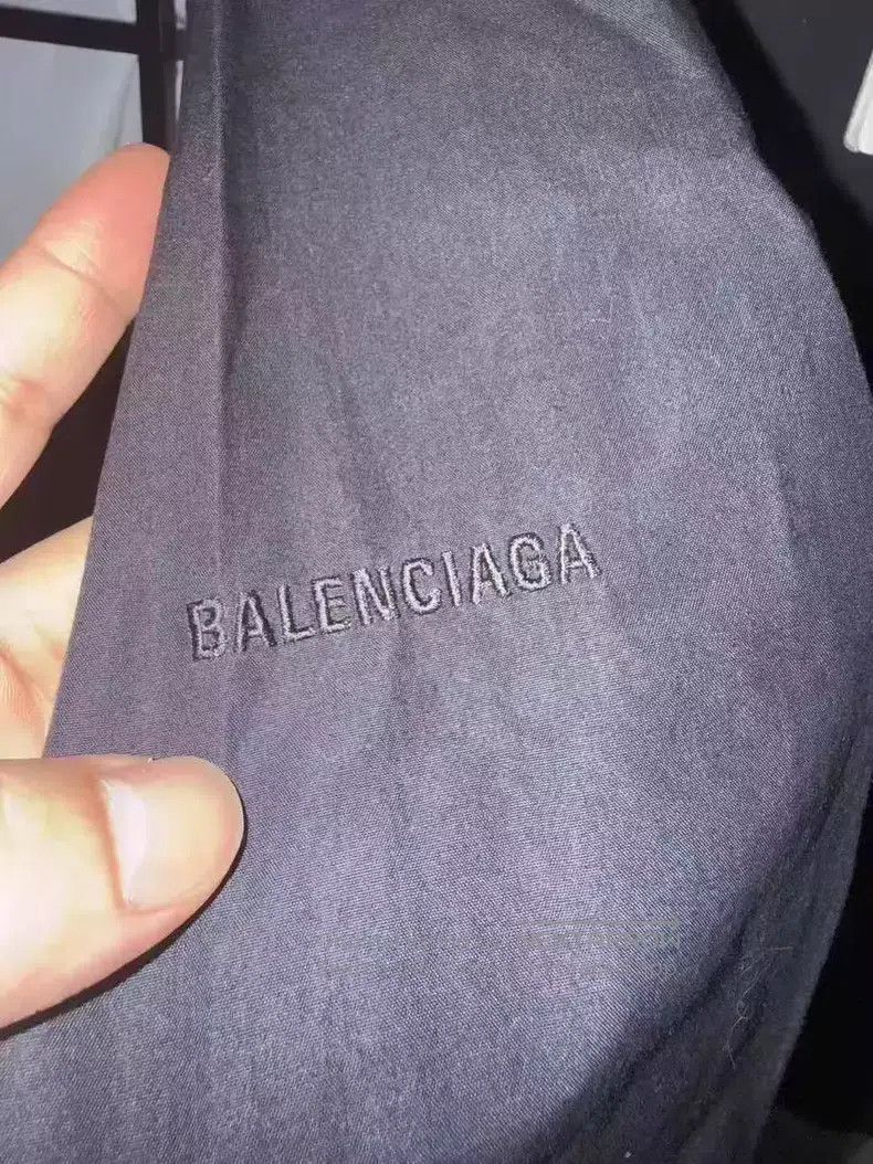 Balenciaga Balenciaga Dark Washed Blue and Black Arm Double Embroider Size US XS / EU 42 / 0 - 3 Thumbnail