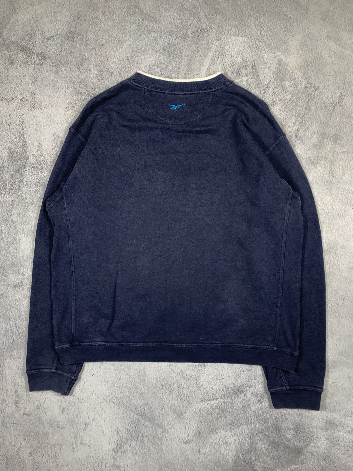 Reebok × Vintage Vintage Reebok sweatshirt sun faded style big logo size L Size US L / EU 52-54 / 3 - 6 Thumbnail