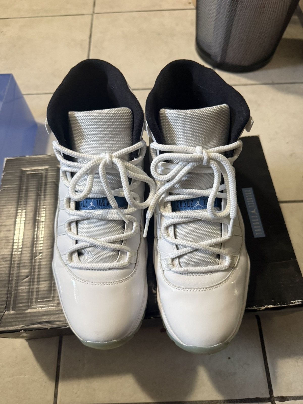 Jordan Brand 2014 Air Jordan Legend Blues Size US 11 / EU 44 - 2 Thumbnail