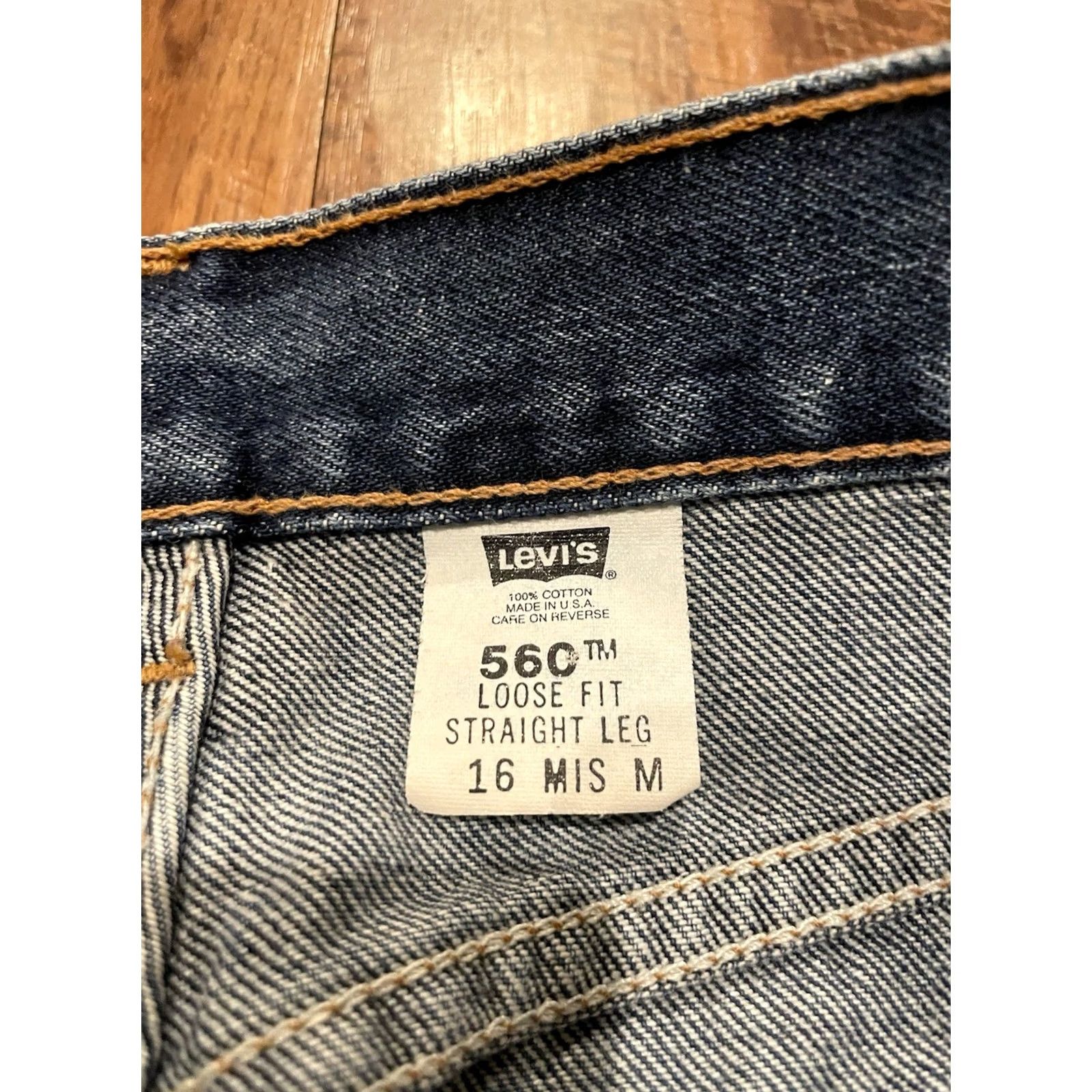 Levi's VINTAGE Levi’s 560 Jeans Women’s Size 16 Blue 35x28 Straight Relaxed 5-Pocket Denim Jeans Size 38" / US 16 / IT 52 - 6 Thumbnail