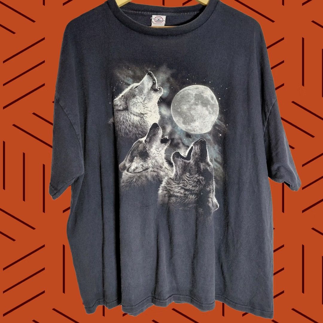 Vintage DELTA PRO WEIGHT Black T-Shirt Moon Wolf Graphic Print Men 2XL Size US XXL / EU 58 / 5 - 1 Thumbnail