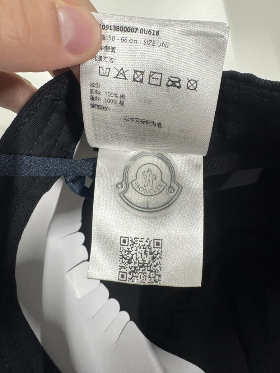Moncler Moncler Logo Patch Script Baseball Cap NEW 400$ Size ONE SIZE - 6 Thumbnail
