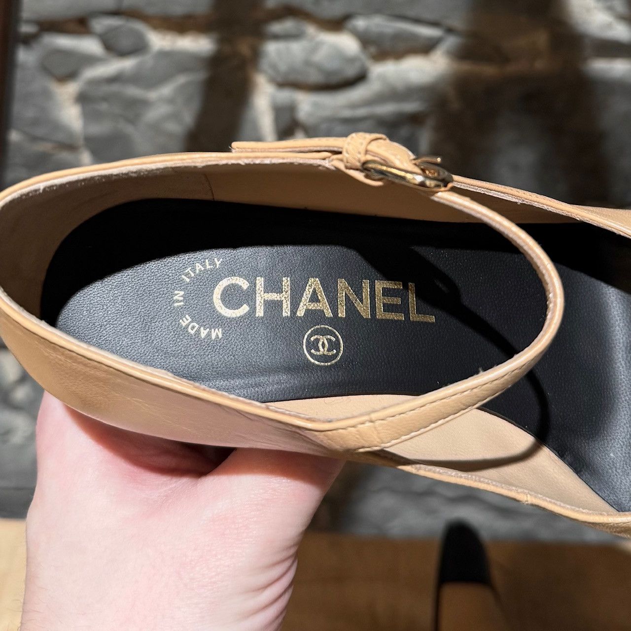 Chanel Chanel 2022 Beige Black Pearl CC Heeled Mary Jane Pumps Size US 6 / IT 36 - 8 Thumbnail