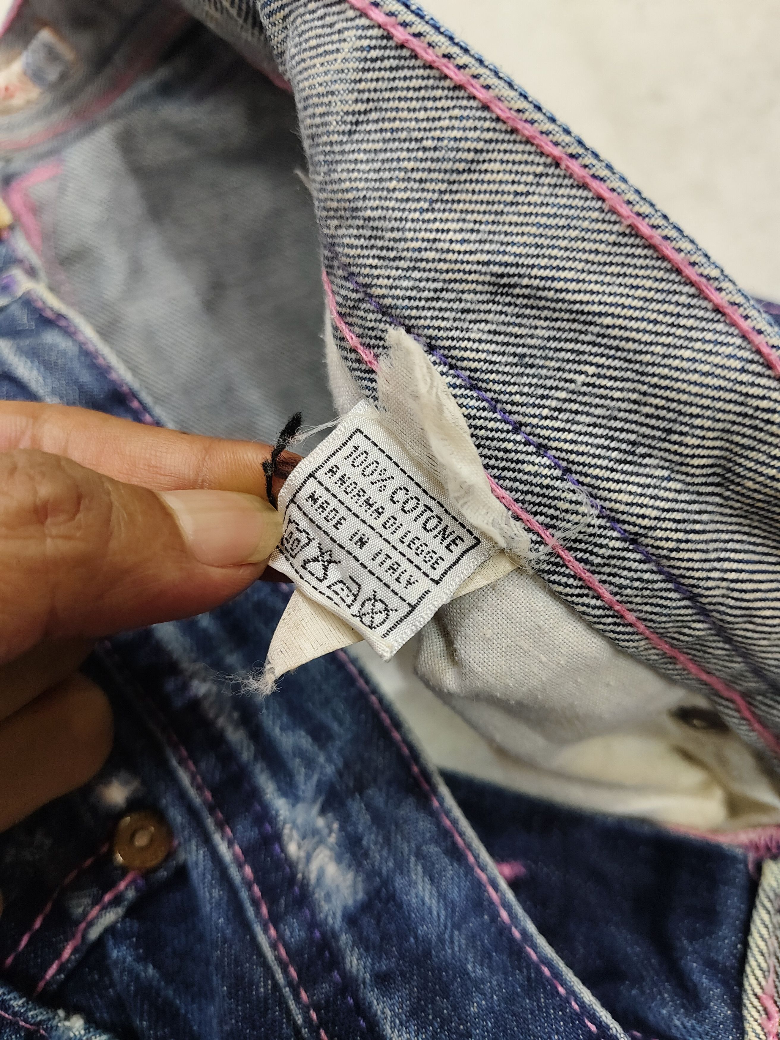 Vintage 🇮🇹Vtg Rossodisera🇮🇹 Embroidered Graphic Distressed Jeans Size 30" / US 8 / IT 44 - 7 Thumbnail