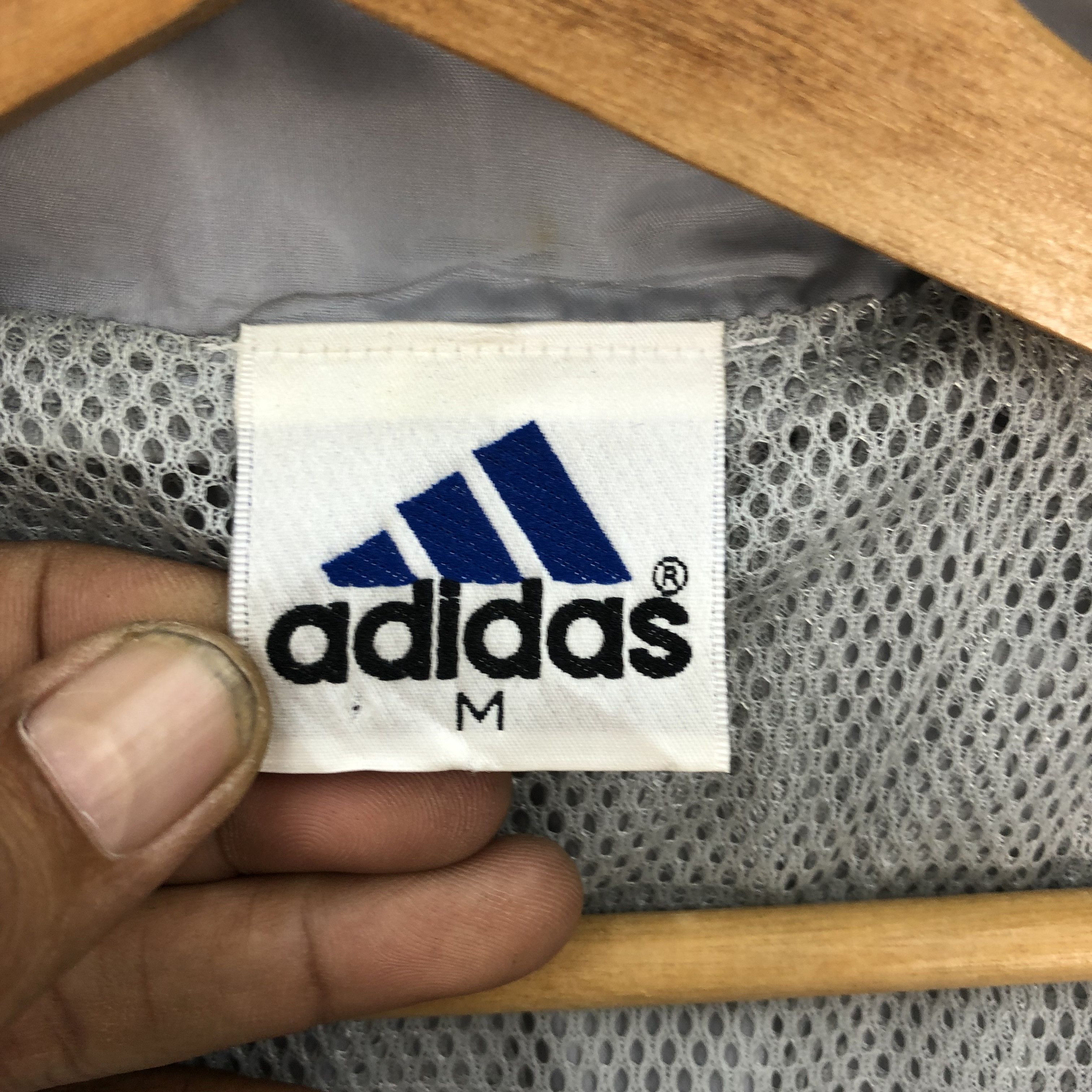 Adidas × Vintage Vintage Adidas Windbreaker Jacket Dirty Adidas Nylon Jackets Size US L / EU 52-54 / 3 - 5 Thumbnail