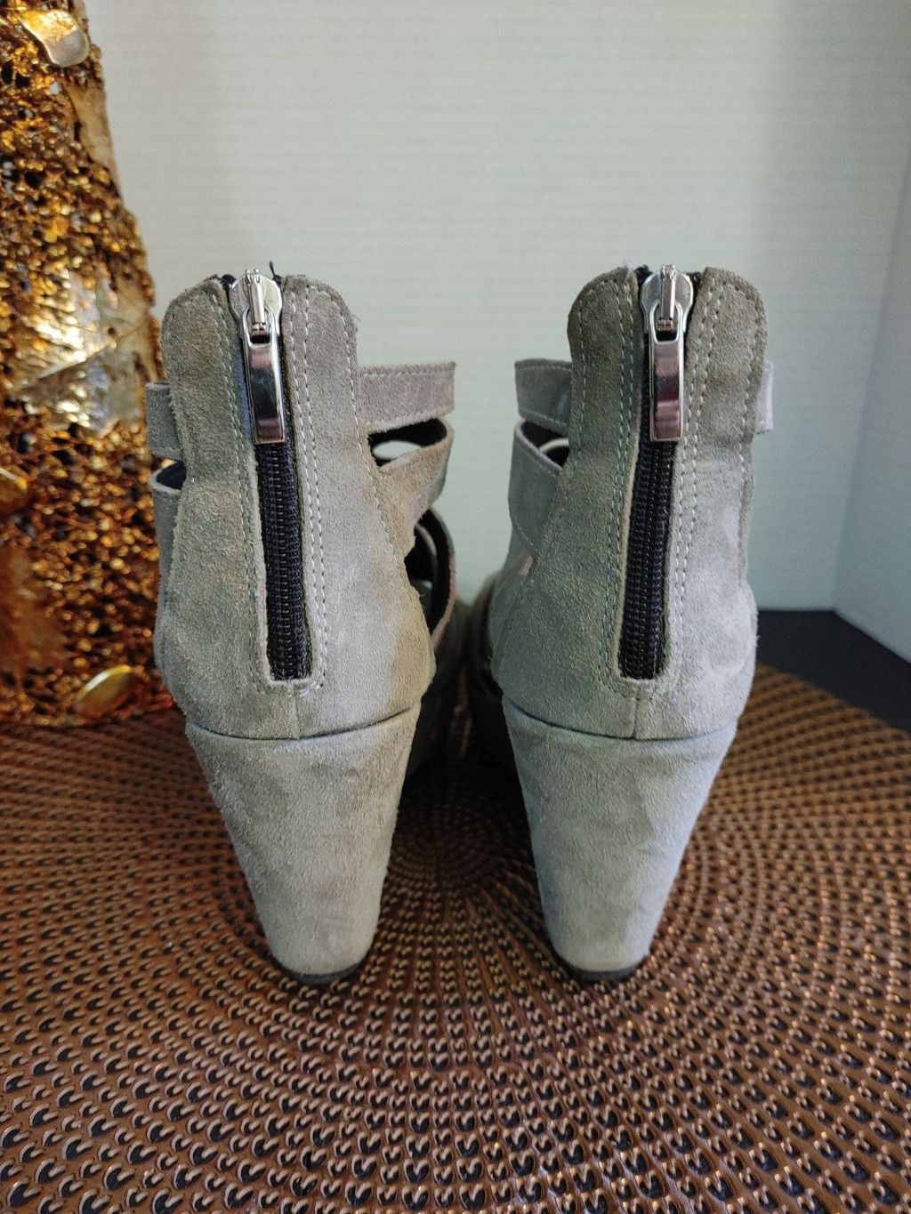 Other Cordani Electra Platform Suede Wedge heels size 38 Size US 7.5 / IT 37.5 - 7 Thumbnail