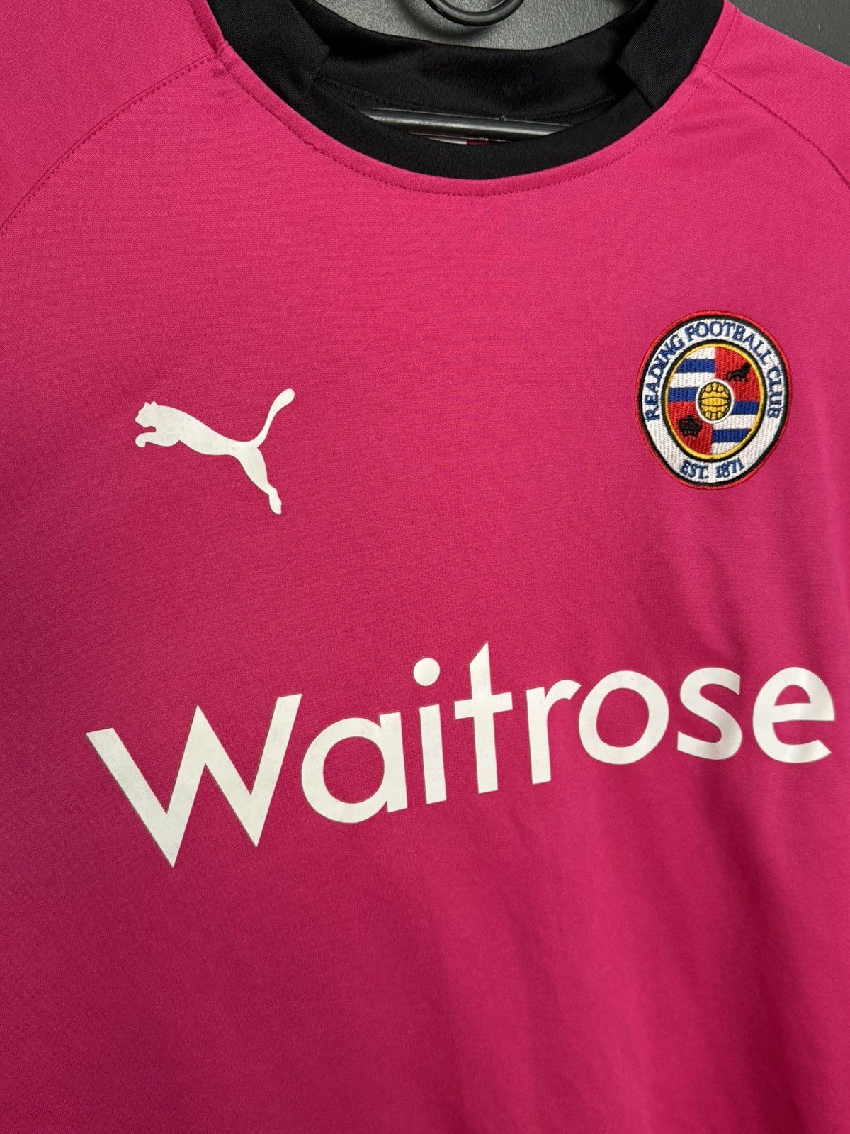 Puma Reading 14/15 Goalkeeper Football Jersey Size US M / EU 48-50 / 2 - 3 Thumbnail