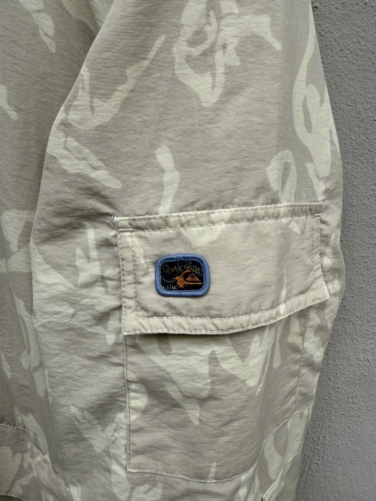 Quiksilver × Vintage Vintage 90s QUIKSILVER Fullprint Logo Gorpcore Jacket Size US L / EU 52-54 / 3 - 3 Thumbnail
