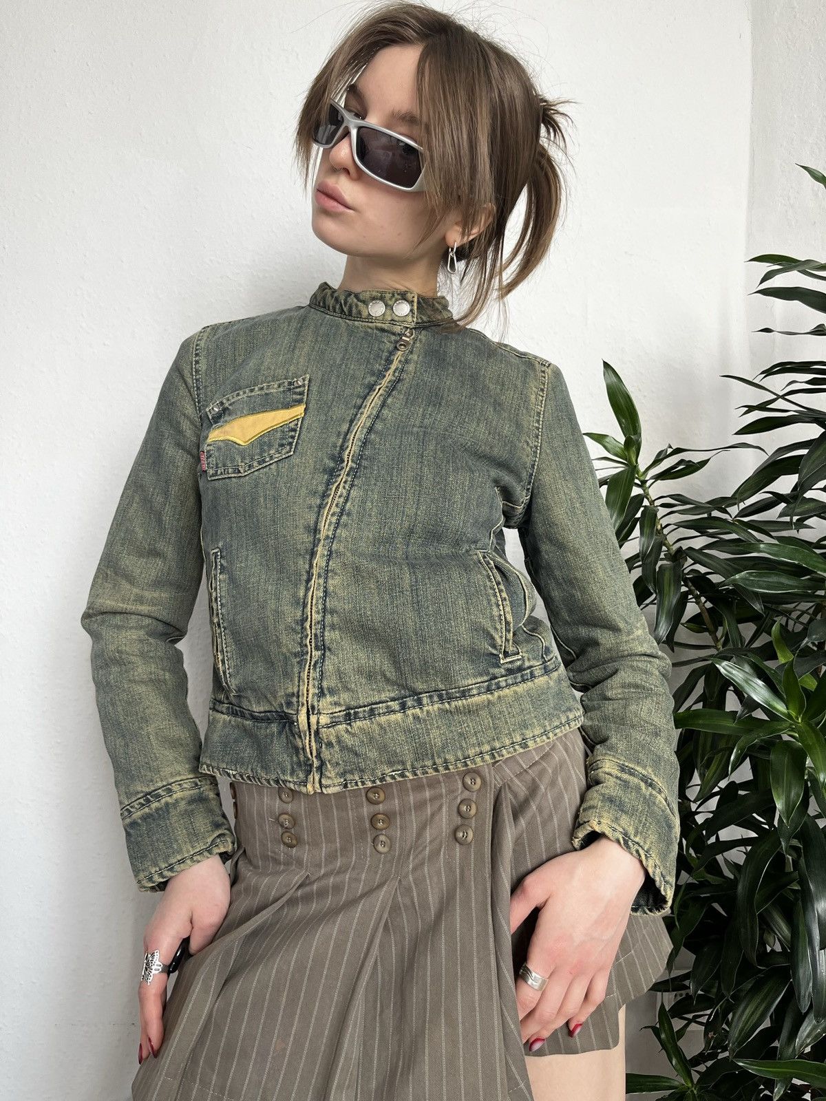 Vintage Asymmetrical Jean jacket Size S / US 4 / IT 40 - 1 Preview
