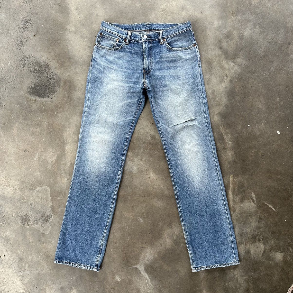 Japanese Brand Vintage Levi’s 502 Distress Raw Faded Denim Jean Size 35 Size US 35 - 1 Thumbnail