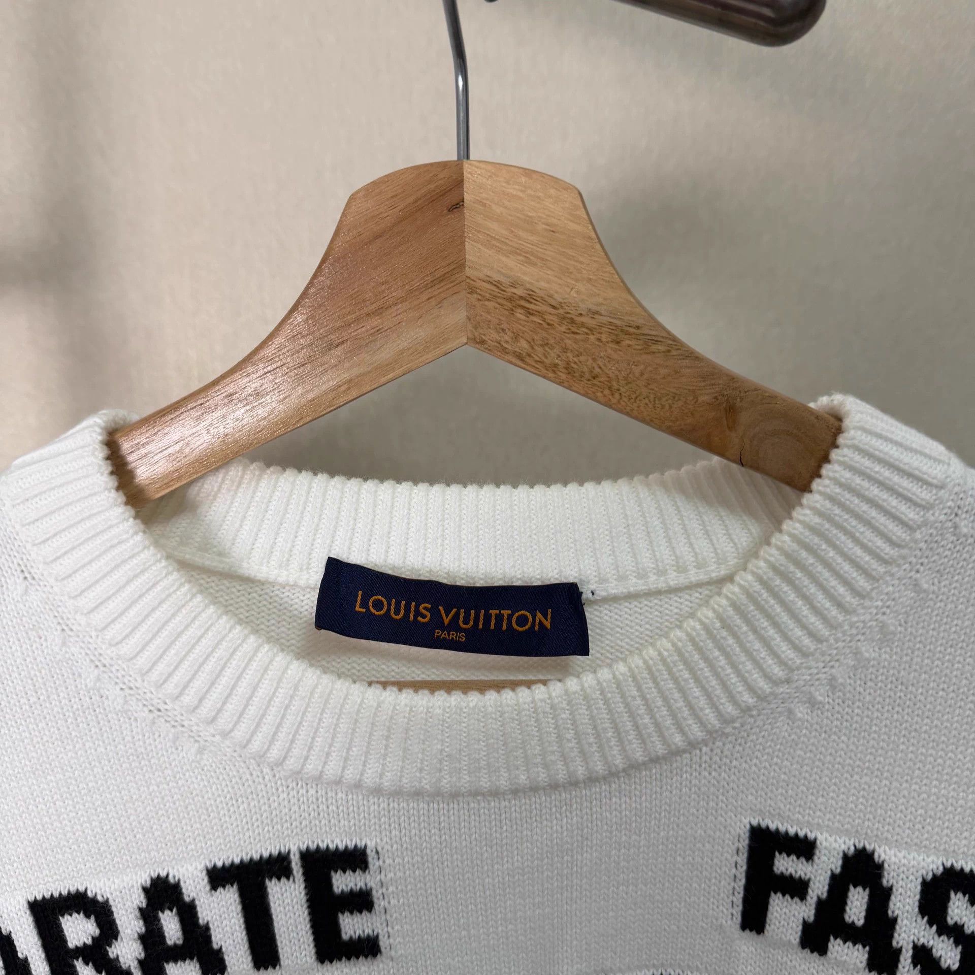 Louis Vuitton LOUIS VUITTON jacquard crewneck knit men's white Size US XL / EU 56 / 4 - 3 Thumbnail
