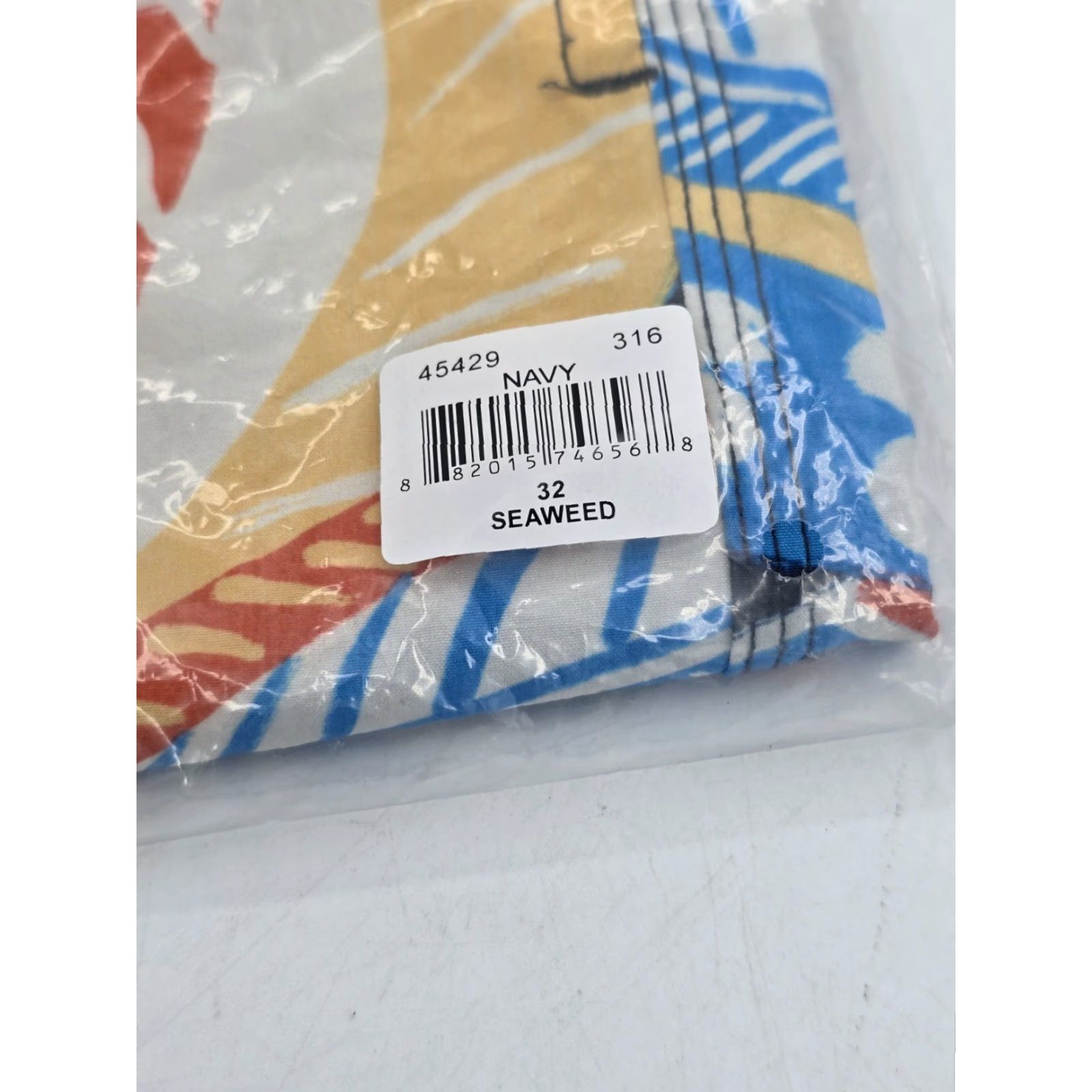 Vintage **NWT Eidon Young Men's Navy Seaweed 18” Swim Trunks - Size 32** User: **Eidon Young Men's Navy Seaweed 18” Swim Trunks - Size 32** Size US 32 / EU 48 - 6 Thumbnail