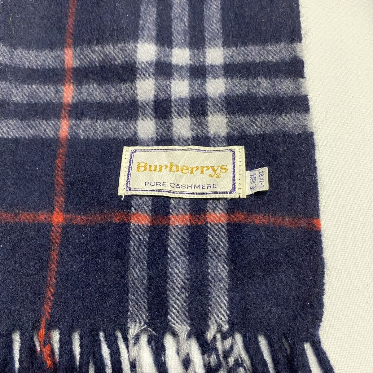 Burberry BURBERRYS SCARF MUFFLER BUR001 Size ONE SIZE - 5 Thumbnail