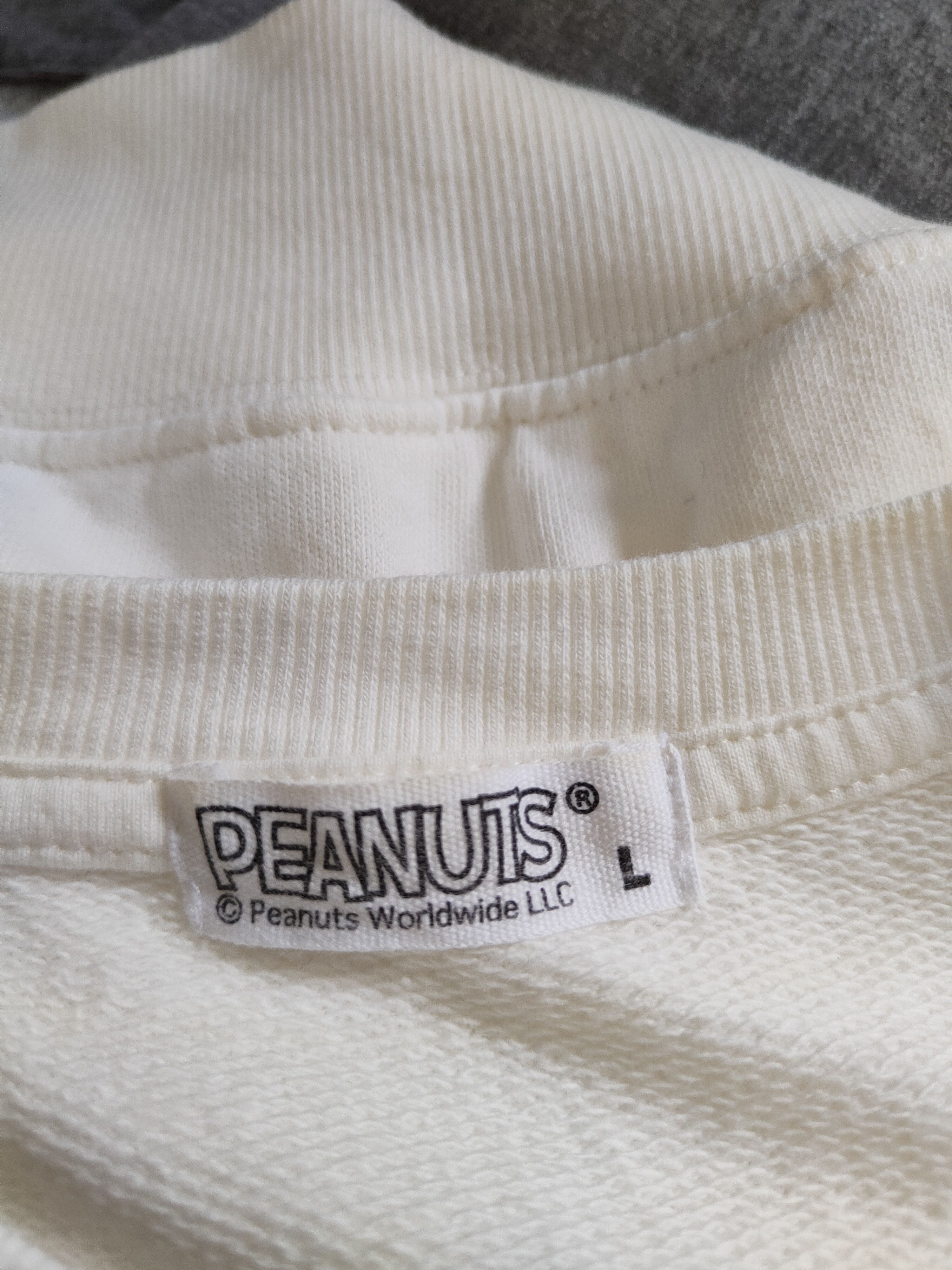 Vintage Peanuts Cream vintage Sweatshirts #S2473 Size US L / EU 52-54 / 3 - 12 Thumbnail