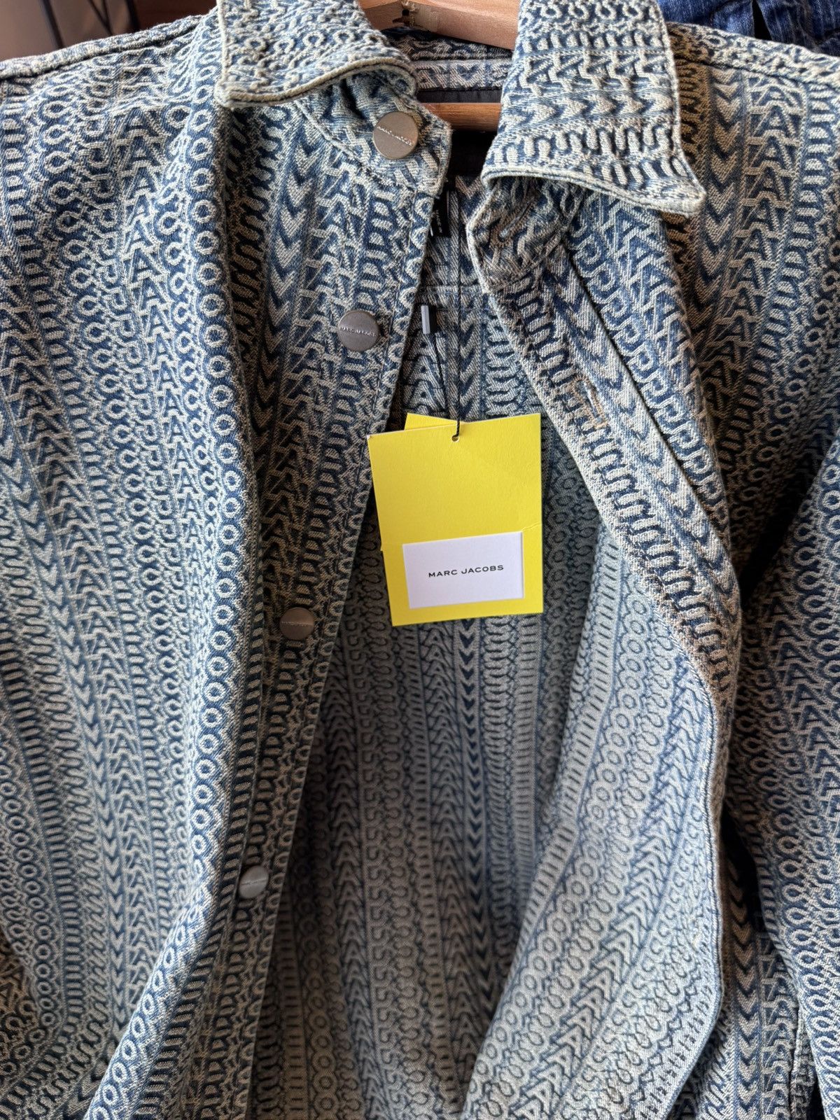 Marc Jacobs Marc Jacobs Monogram Big Shirt Size US S / EU 44-46 / 1 - 4 Thumbnail
