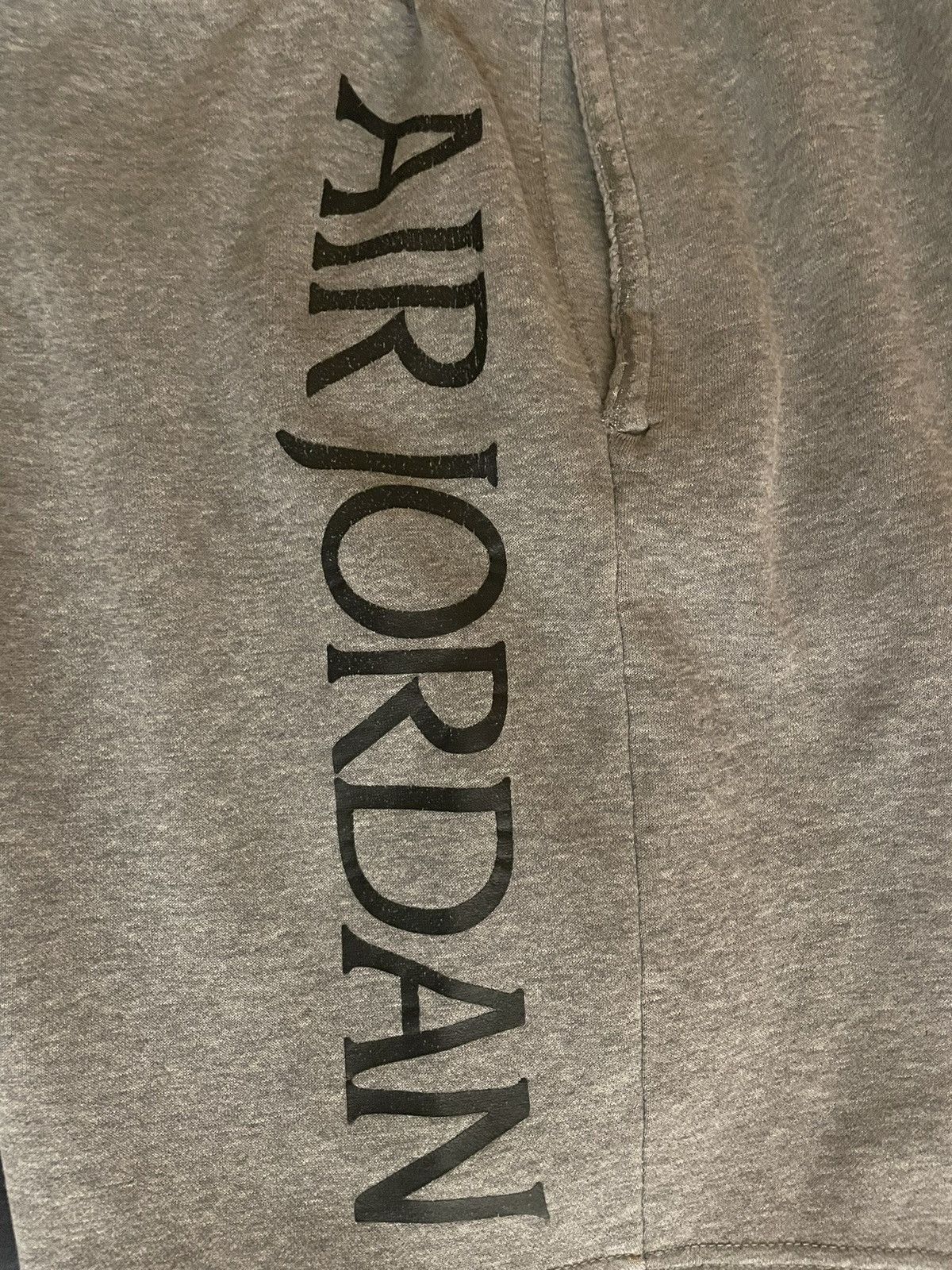 Jordan Brand Jordan Brand Sweat Shorts Grey Size US 32 / EU 48 - 4 Thumbnail