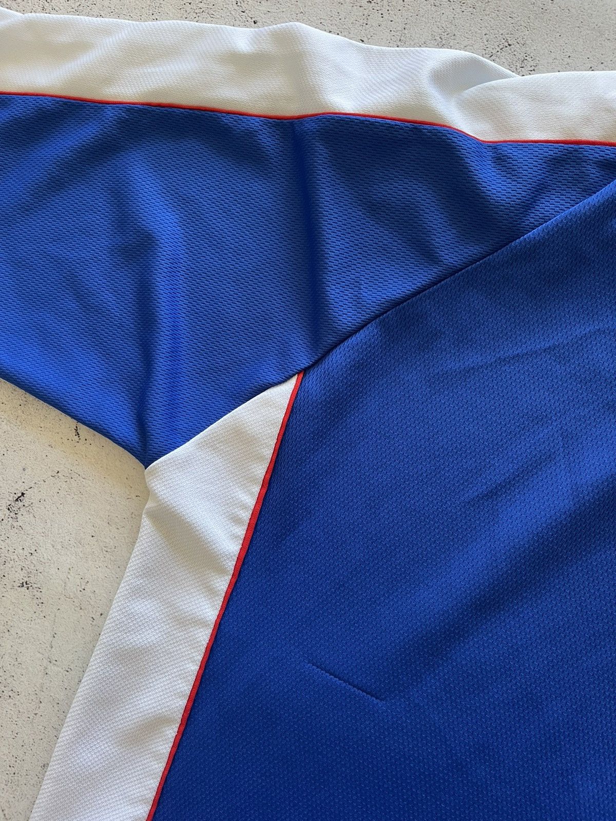Vintage PORTSMOUTH REVENGE 24 APRIL FOOTBALL SHIRT SOCCER JERSEY Size US L / EU 52-54 / 3 - 3 Thumbnail