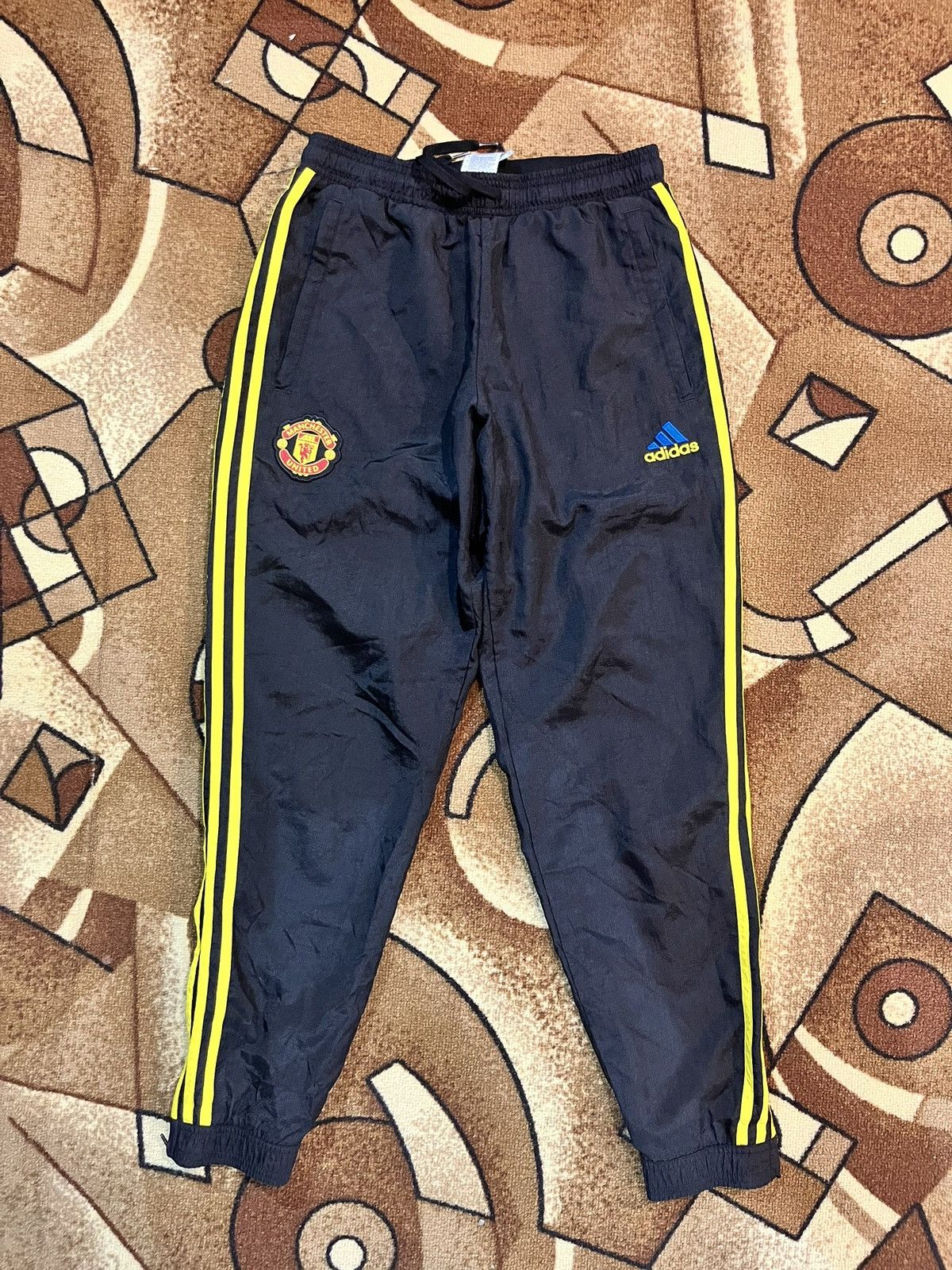 Adidas Men’s adidas pants Size US 32 / EU 48 - 1 Thumbnail