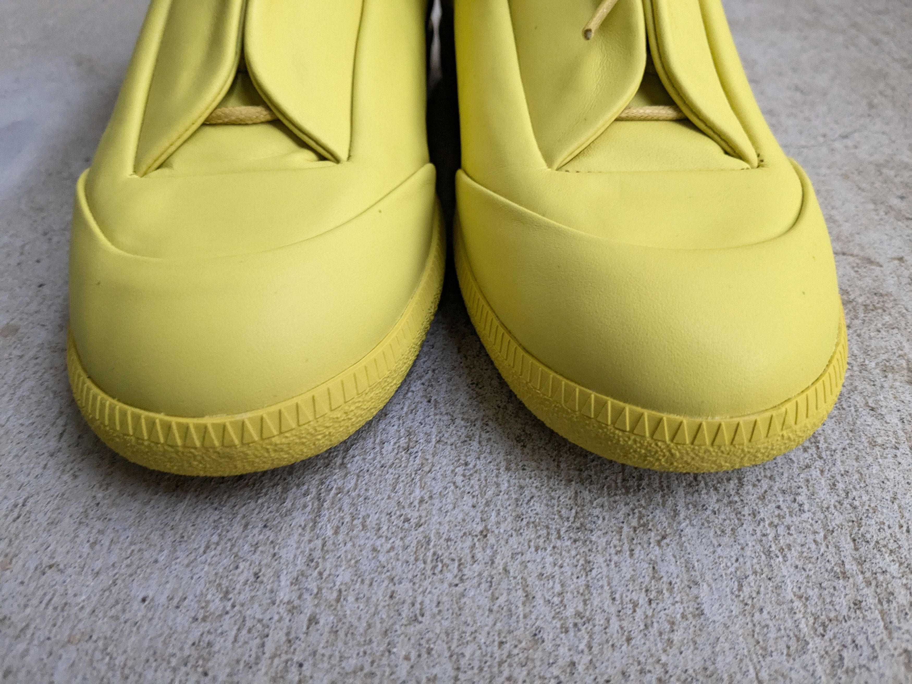 Maison Margiela Maison Margiela Future Neon Yellow 10 43 High Tops Leather Size US 10 / EU 43 - 2 Thumbnail
