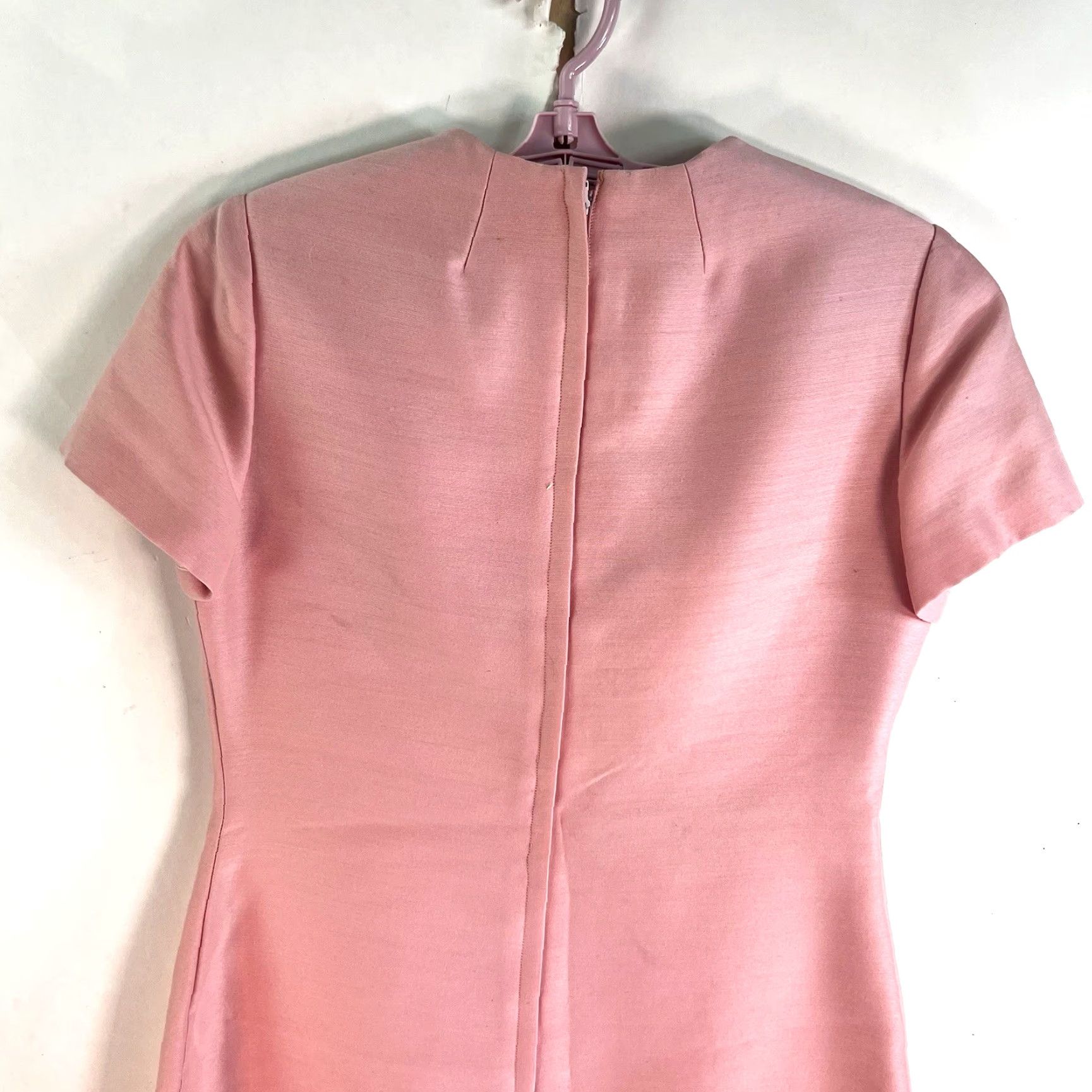 Vintage Vintage 60's-70's Mardi Gras NY Shift Dress Womens Size 12 Peach Jackie O Size XXS / US 00 / IT 34 - 5 Thumbnail