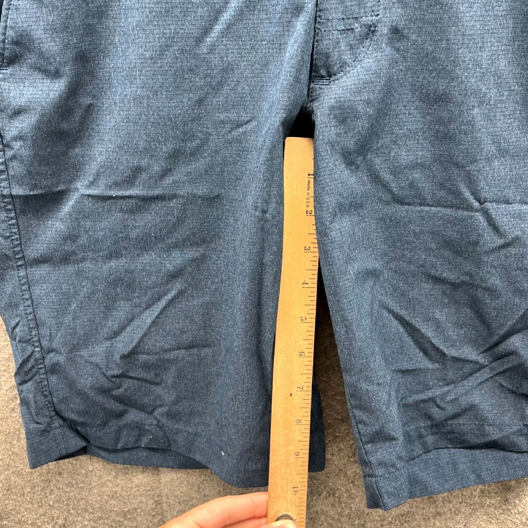 Under Armour Under Armour Shorts Mens 32 Blue Stretch Golf HeatGear UA Logo Lightweight Chino Casual Mens Size US 32 / EU 48 - 6 Thumbnail
