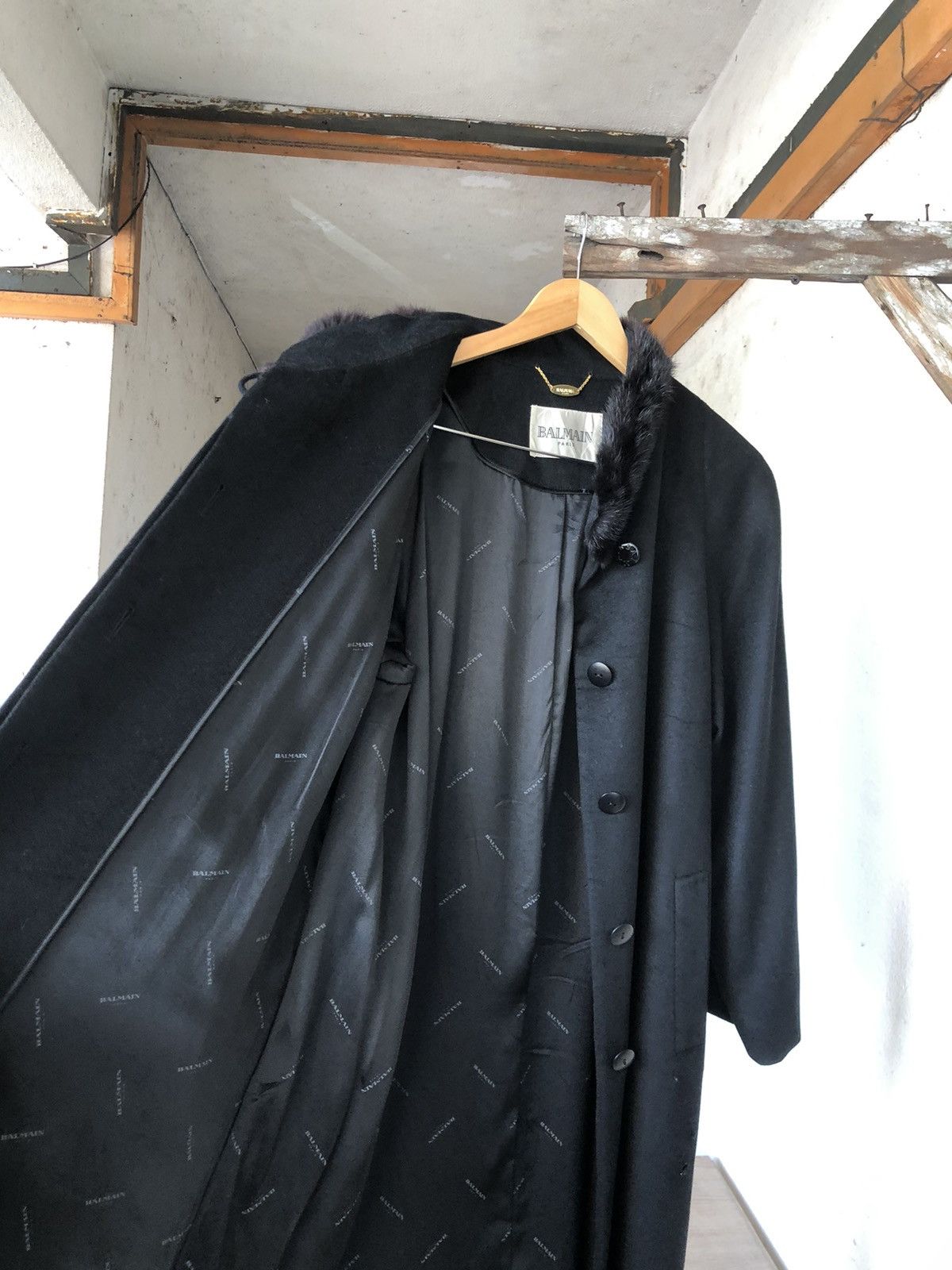 Balmain Authentic Balmain Paris Cashmere Distressed Long Coat Size L / US 10 / IT 46 - 5 Thumbnail