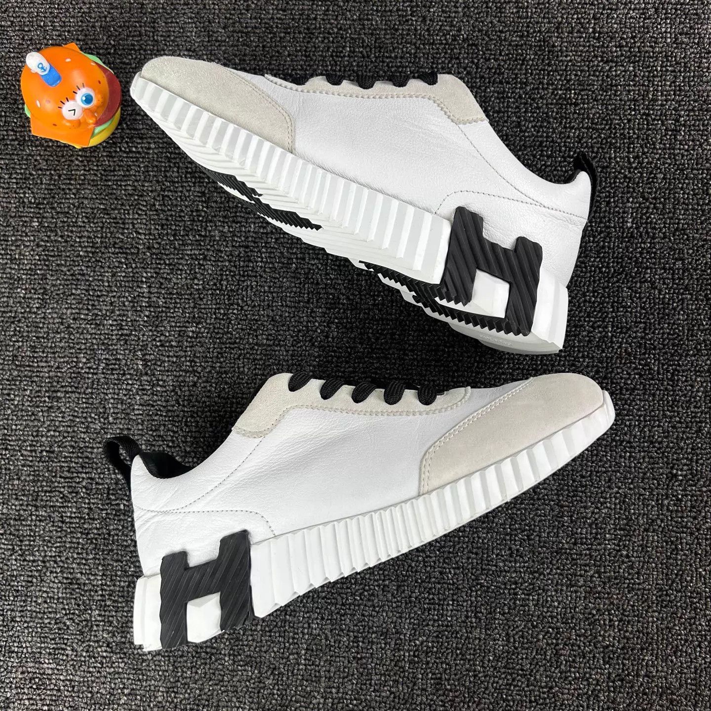Hermes Hermes Bouncing Women's Black & White Sneakers 36.5 Size US 6 / IT 36 - 4 Thumbnail