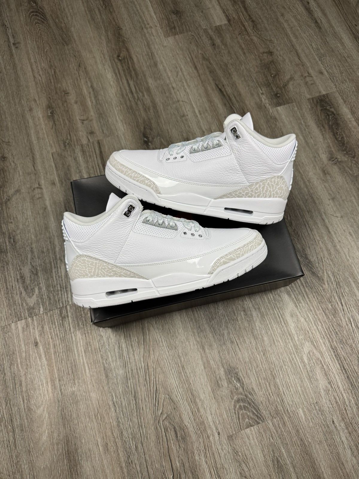 Jordan Brand Jordan 3 Retro Pure Money (2025) Size 10.5 Size US 10.5 / EU 43-44 - 1 Thumbnail