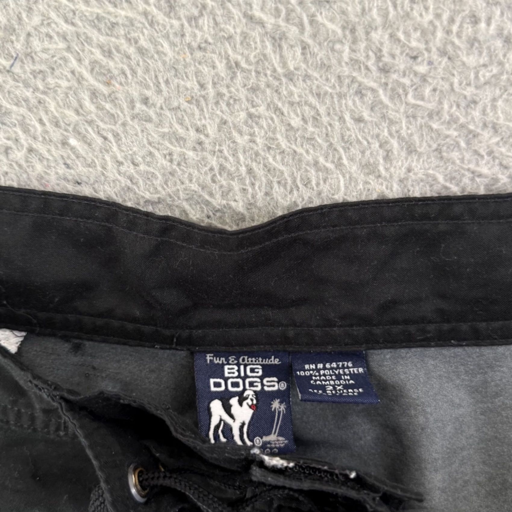 Big Dogs VINTAGE Big Dogs Shorts Mens 2XL Black Men Flame Swim Trunks Board Y2K Outdoor Size US 39 - 5 Thumbnail