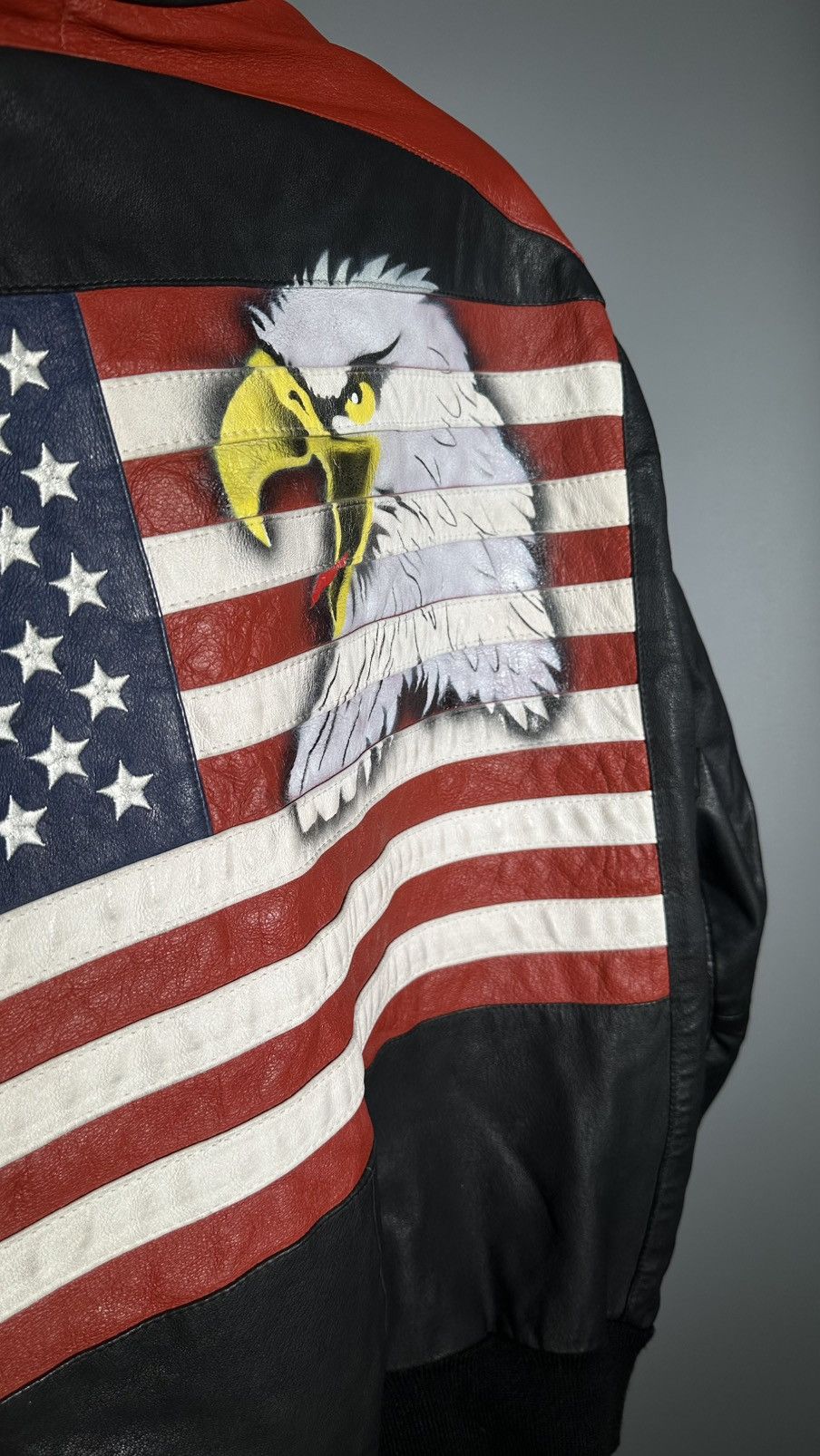 Vintage Vintage leather jacket with an American flag and eagle Size US L / EU 52-54 / 3 - 16 Thumbnail