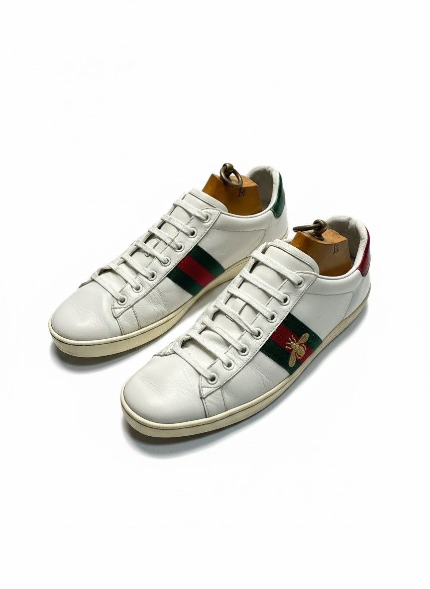 Gucci Gucci Ace Bee Embroidered Web White Leather Trainer Size US 8 / EU 41 - 1 Thumbnail