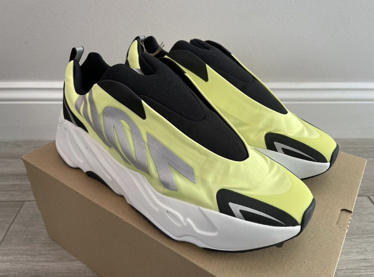 Adidas ADIDAS Yeezy Boost 700 MNVN Laceless GY2055 Phosphor Size 12 Size US 12 / EU 45 - 4 Thumbnail