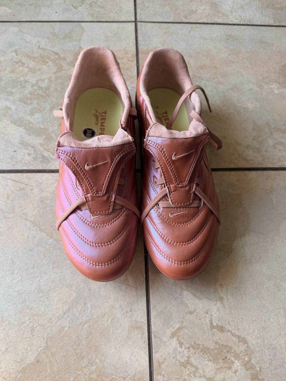 Nike Nike Tiempo Ligera Pro W Tongue Rose Gold Size US 8 / EU 41 - 2 Thumbnail