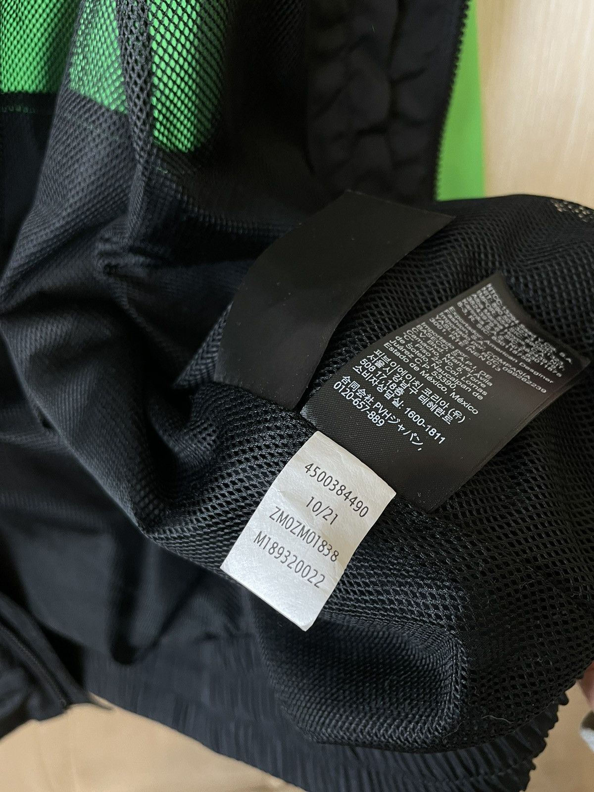 Calvin Klein Calvin Klein Blocked Zip Light Jacket Windbreaker Size US S / EU 44-46 / 1 - 6 Thumbnail