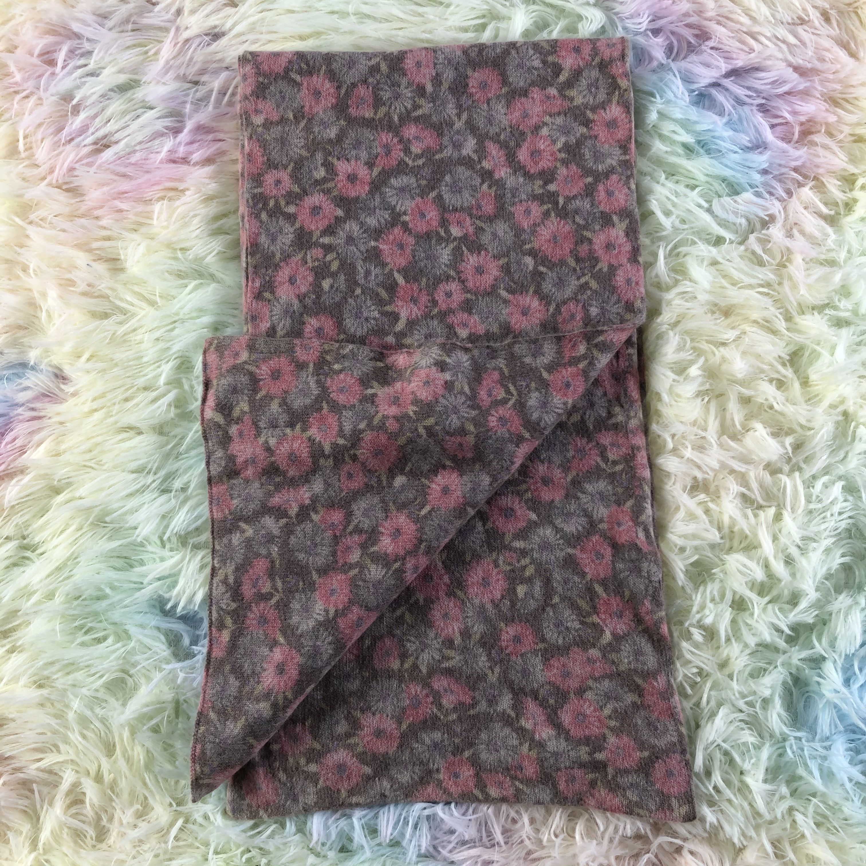United Colors Of Benetton United Colors Of Benetton Scarf / Muffler / Neckwear - KM65 Size ONE SIZE - 3 Thumbnail