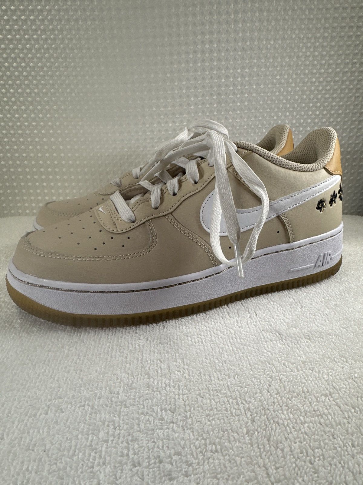 Nike Nike Air Force 1 Low Sanddrift (Women's) Shoes Size US 7.5 / IT 37.5 - 2 Thumbnail