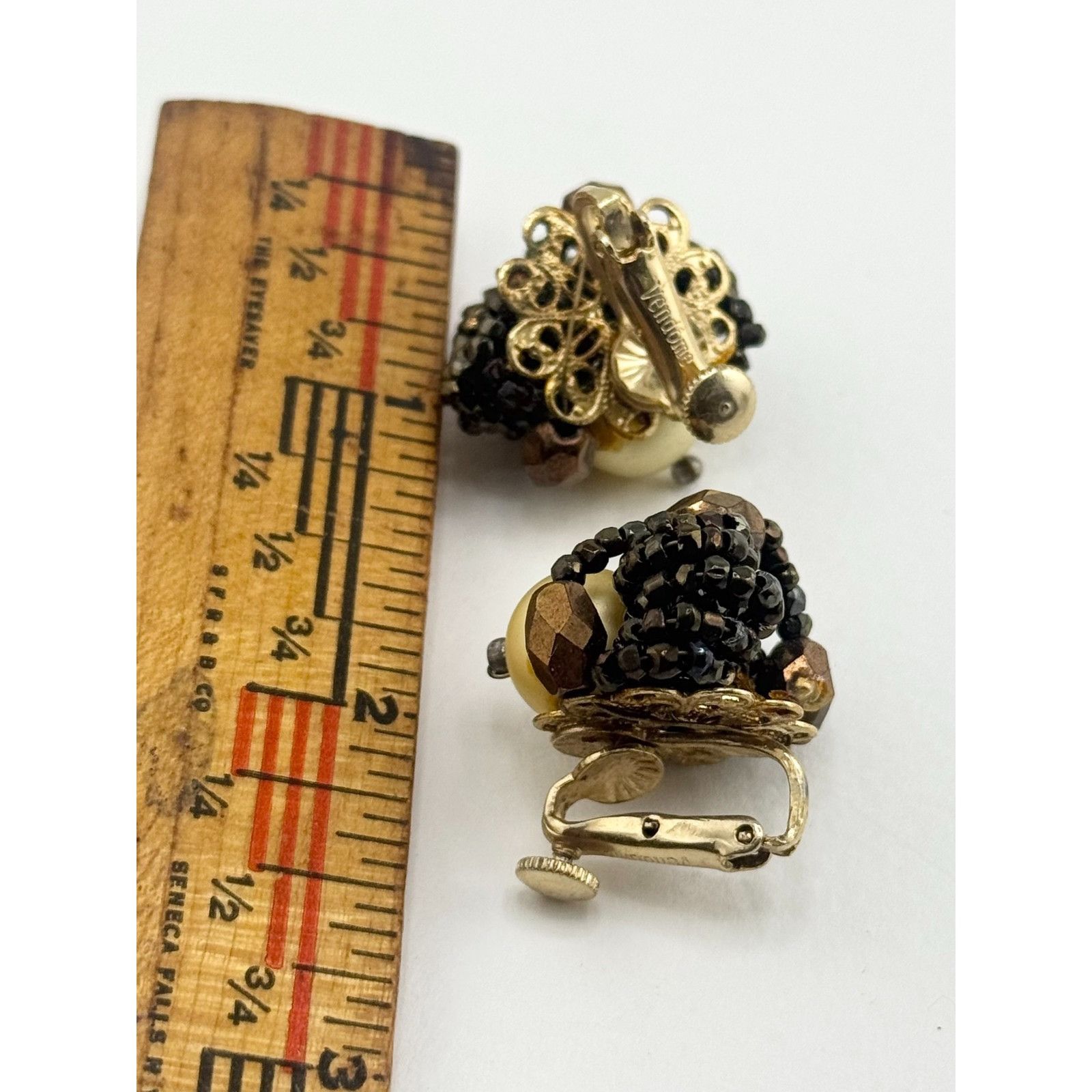 Vintage Vendome beaded pearl clip on earrings Size ONE SIZE - 5 Thumbnail