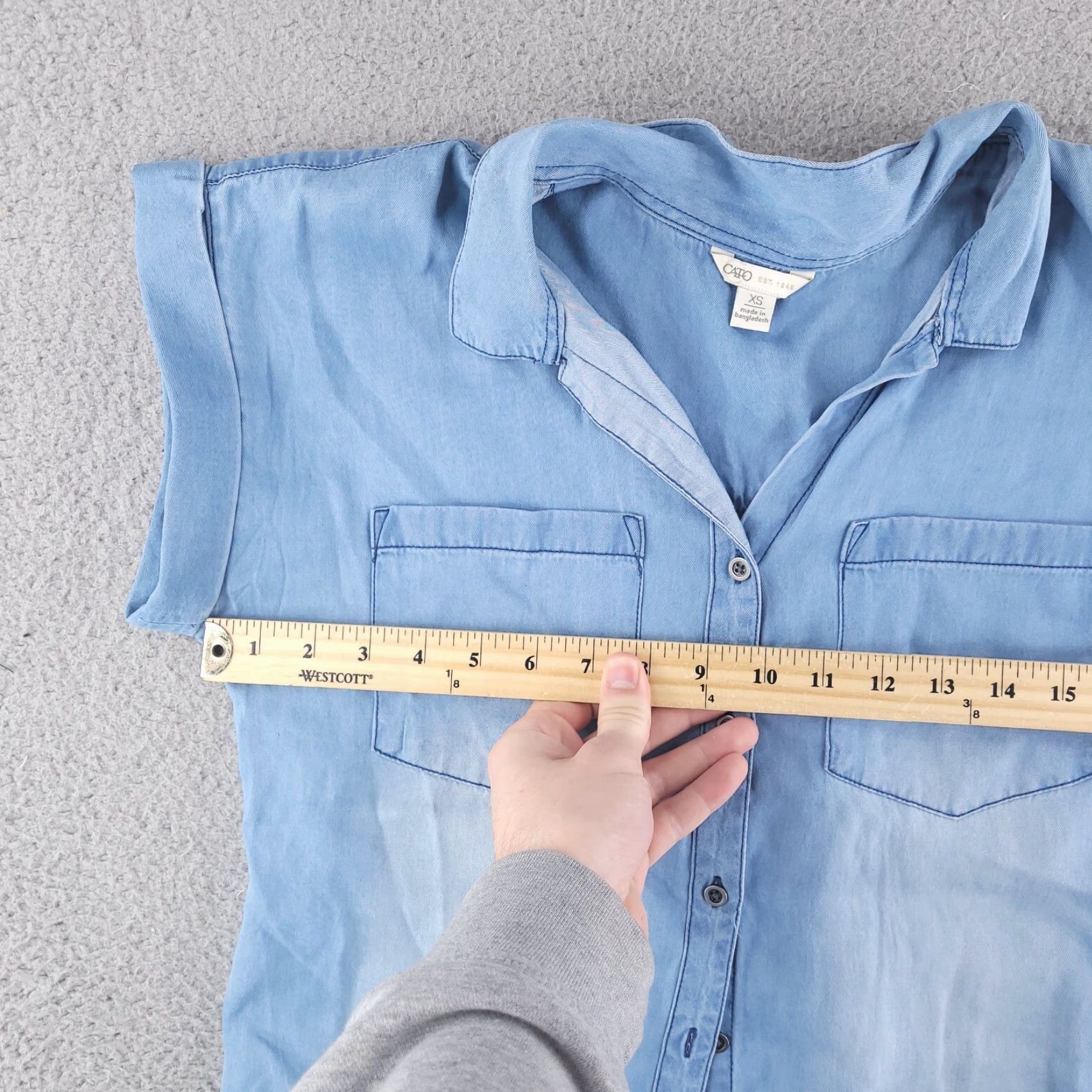 Merona Merona Shirt Womens XS Blue Denim Chambray 100% Tencel Relaxed Fit Button-Up Sleeveless Solid Denim Vintage? No (omit) Size XS / US 0-2 / IT 36-38 - 6 Thumbnail