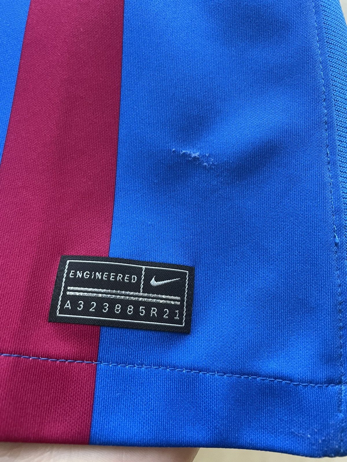 Nike Nike FC Barcelona 2021 2022 Home Soccer Jersey Shirt Size US M / EU 48-50 / 2 - 2 Thumbnail