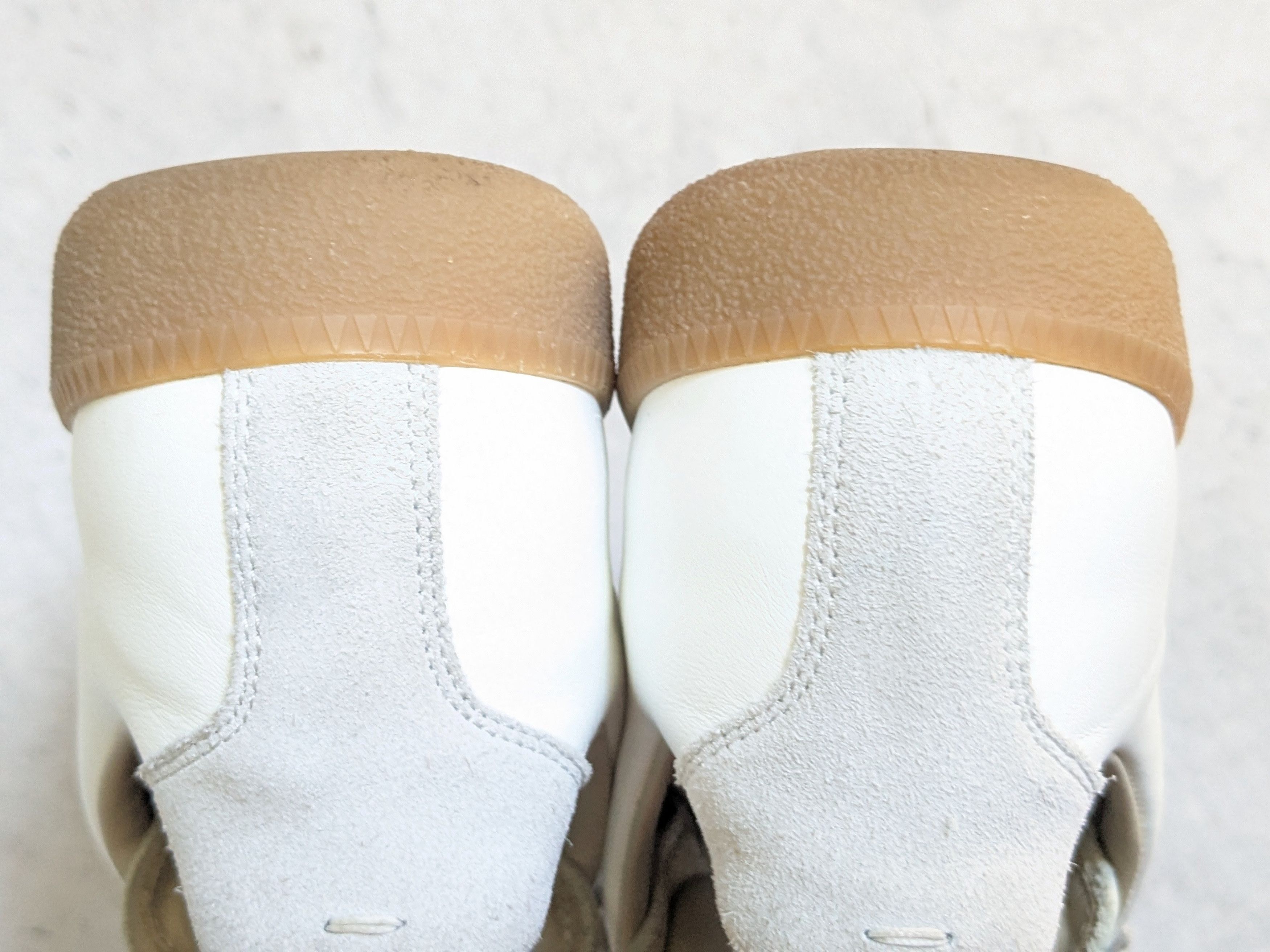 Maison Margiela Maison Margiela Replica GAT 11 44 White Gray Gum Low Tops Size US 11 / EU 44 - 13 Thumbnail