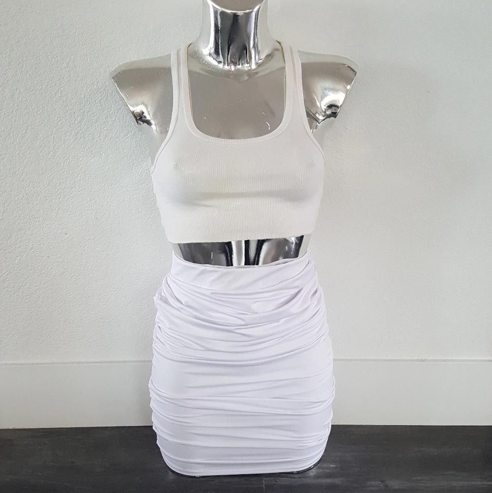 Fashion Nova White Long Fashion Nova High Waisted Midi Size 28" / US 6 / IT 42 - 1 Thumbnail