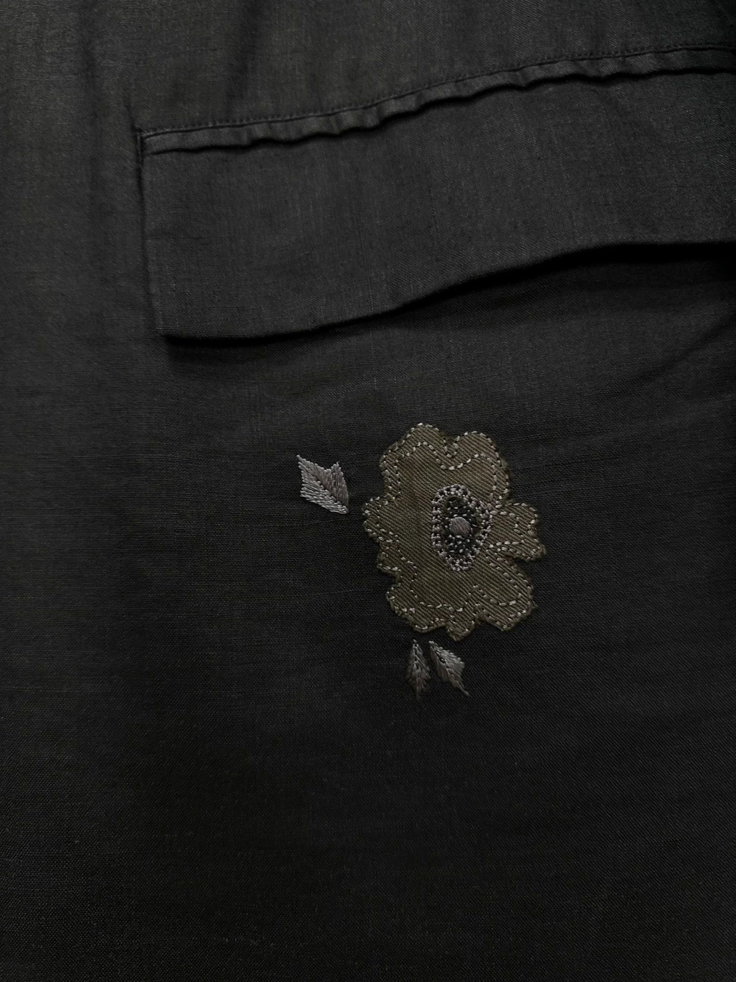 Yohji Yamamoto Yohji Yamamoto 98ss Black Linen Flower Embrd Jkt Size US M / EU 48-50 / 2 - 5 Thumbnail