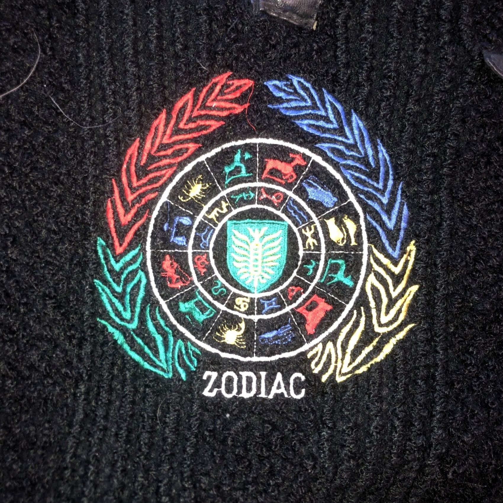 Vintage VINTAGE World Of Zodiac Leather and ACRYLIC Pullover Sweater Mens Size M Black Mens Pullover Sweater Size US M / EU 48-50 / 2 - 2 Thumbnail